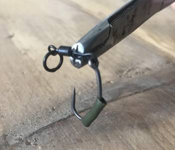 best carp rigs for beginners - ronnie rig - step 3 best carp rigs for beginners - ronnie rig - step 3